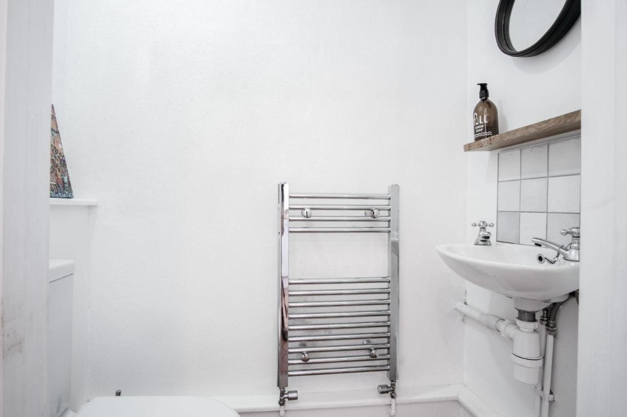Penlan - 3 Bedroom - *